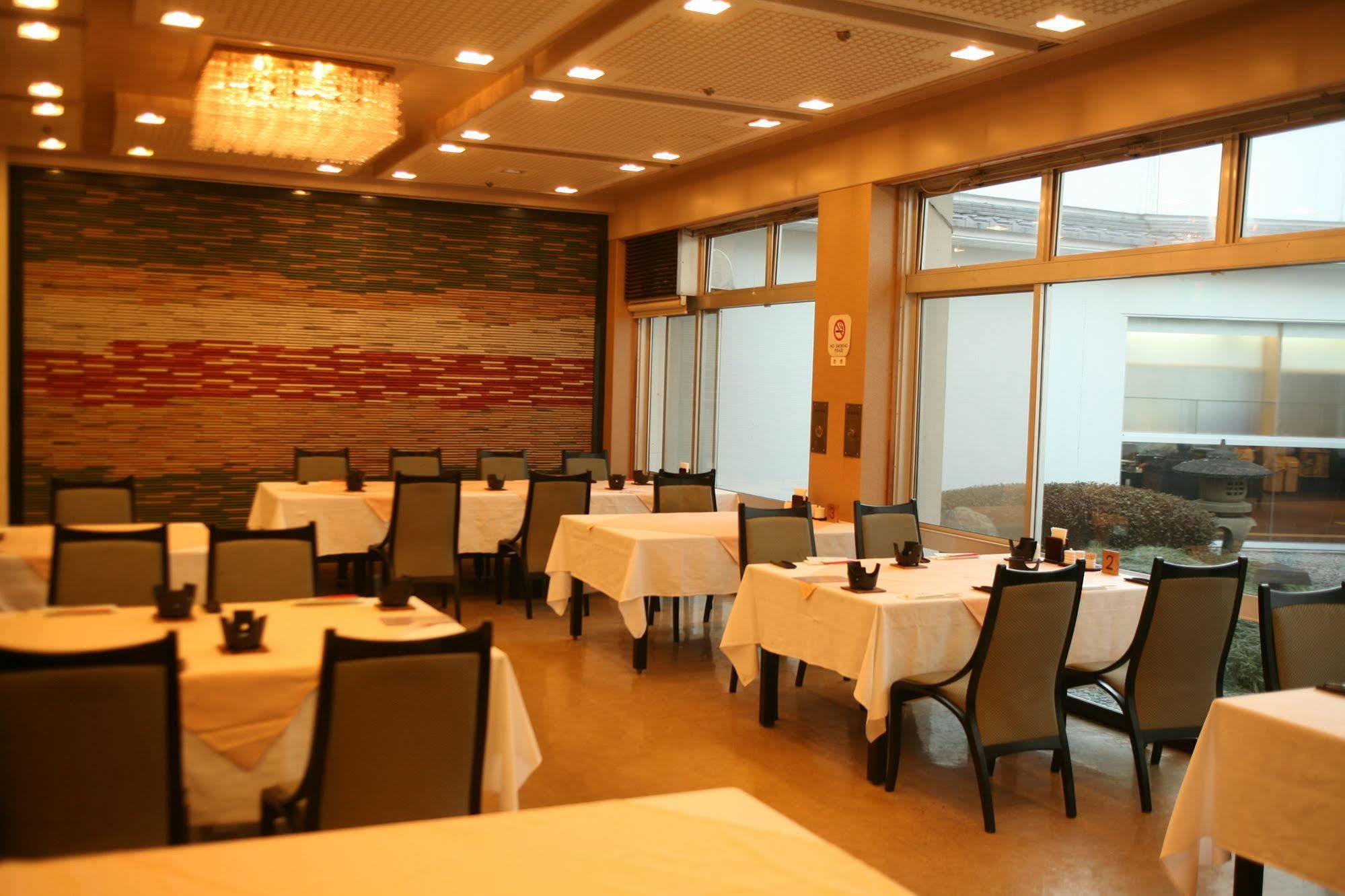 Hotel Awanosho Miyoshi  Esterno foto